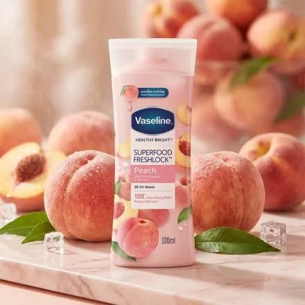 لوسیون بدن وازلین مدل Superfood Freshlock Peach با عصاره هلو و ویتامین E، مرطوب کننده، جذب سریع، مناسب انواع پوست،۱۰۰میل